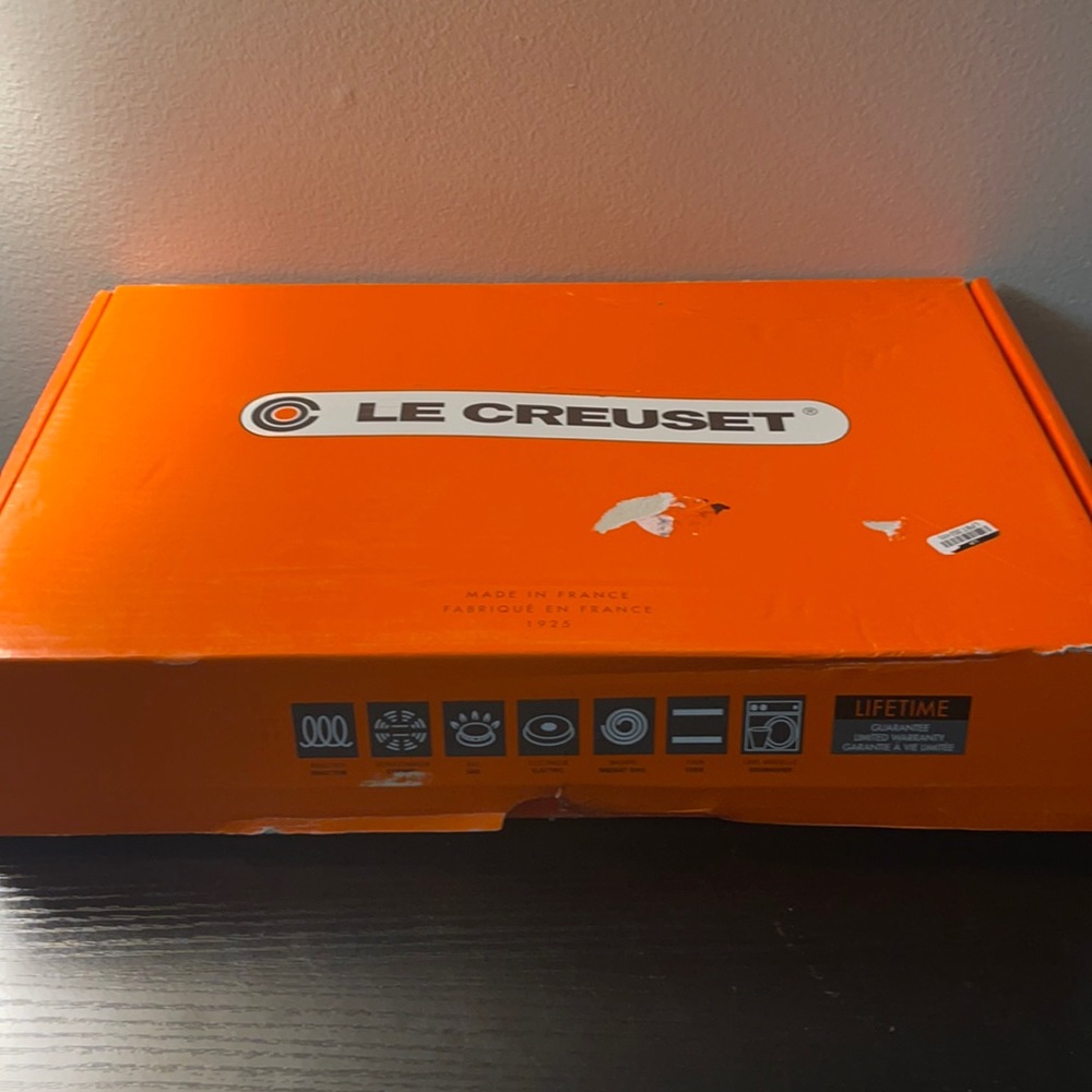 LE Creuset rectangular skinny grill